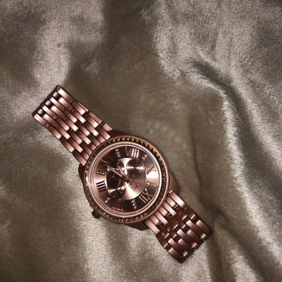 Watch - Picture 2 of 2